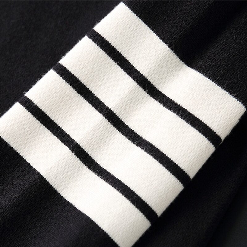 Gremuri Sweater