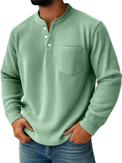 Herren-Henleyshirt aus Waffelstrick mit Brusttasche