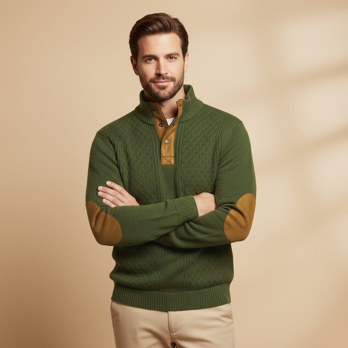 Cardigan a trecce con bottoni sul davanti